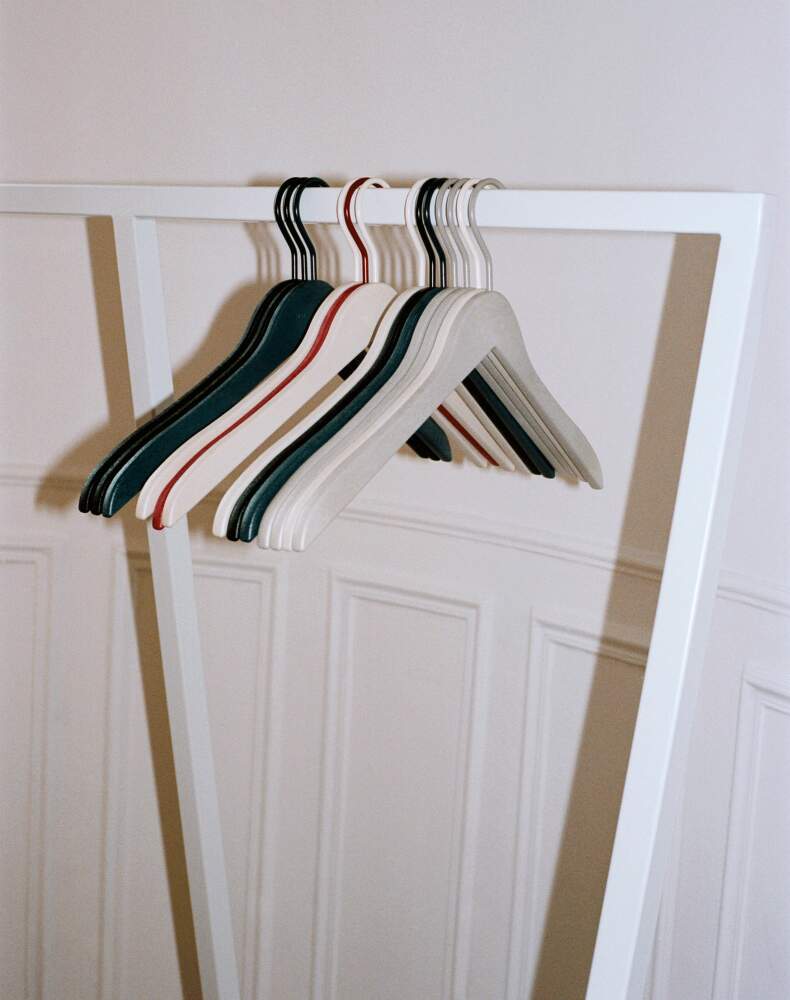 HAY Recycled Coat Hanger, Set of 4 - Deep Blue100332946