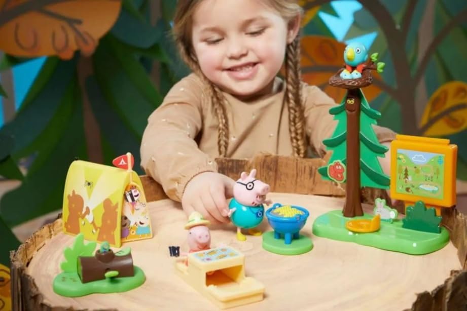 Peppa Pig Peppa S Nature Day Playset