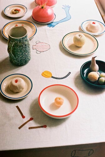 HAY Sobremesa Plate - Medium, White/Green & Sand Rim