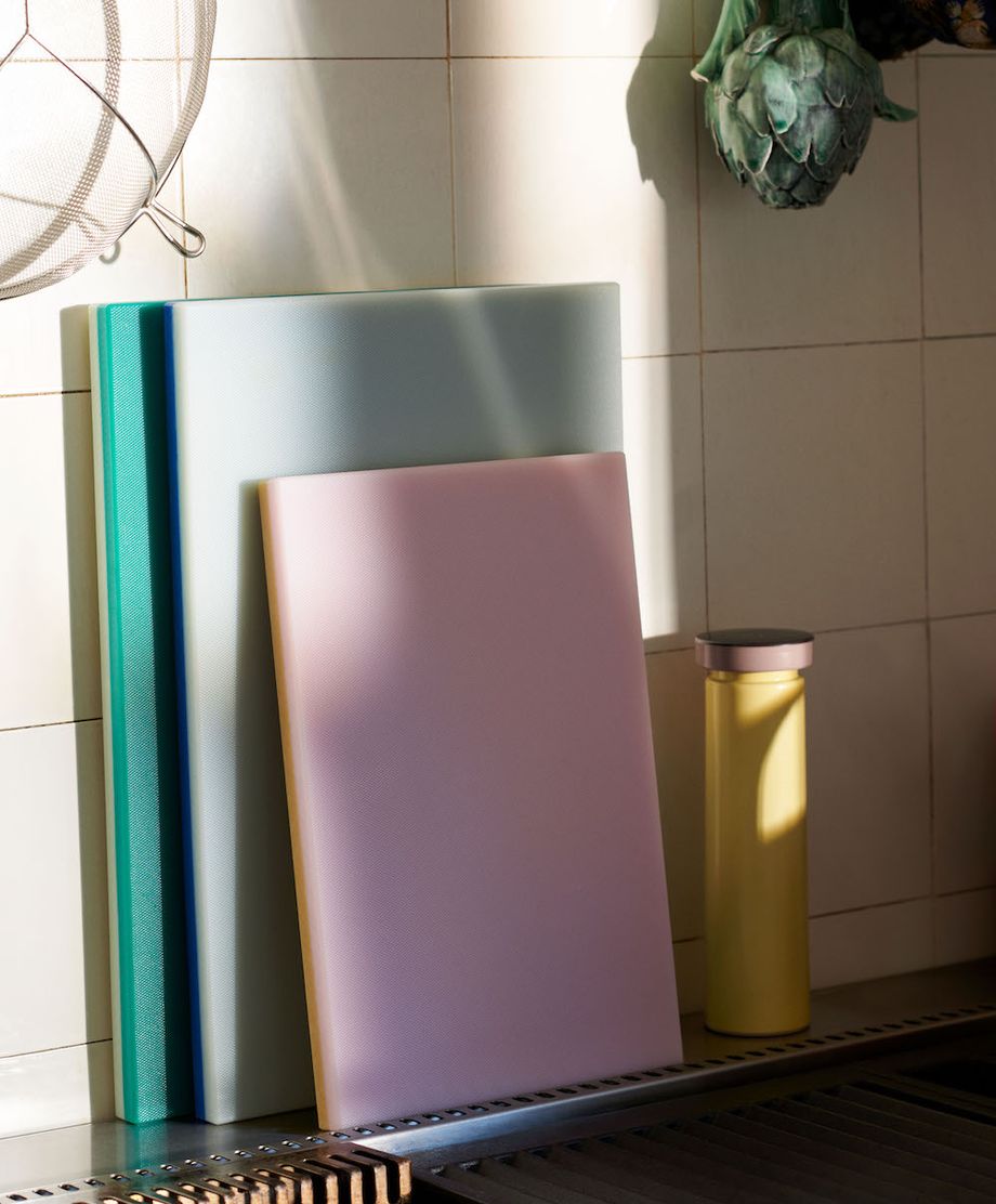 HAY Half & Half Chopping Board - Medium, Sand/Pink