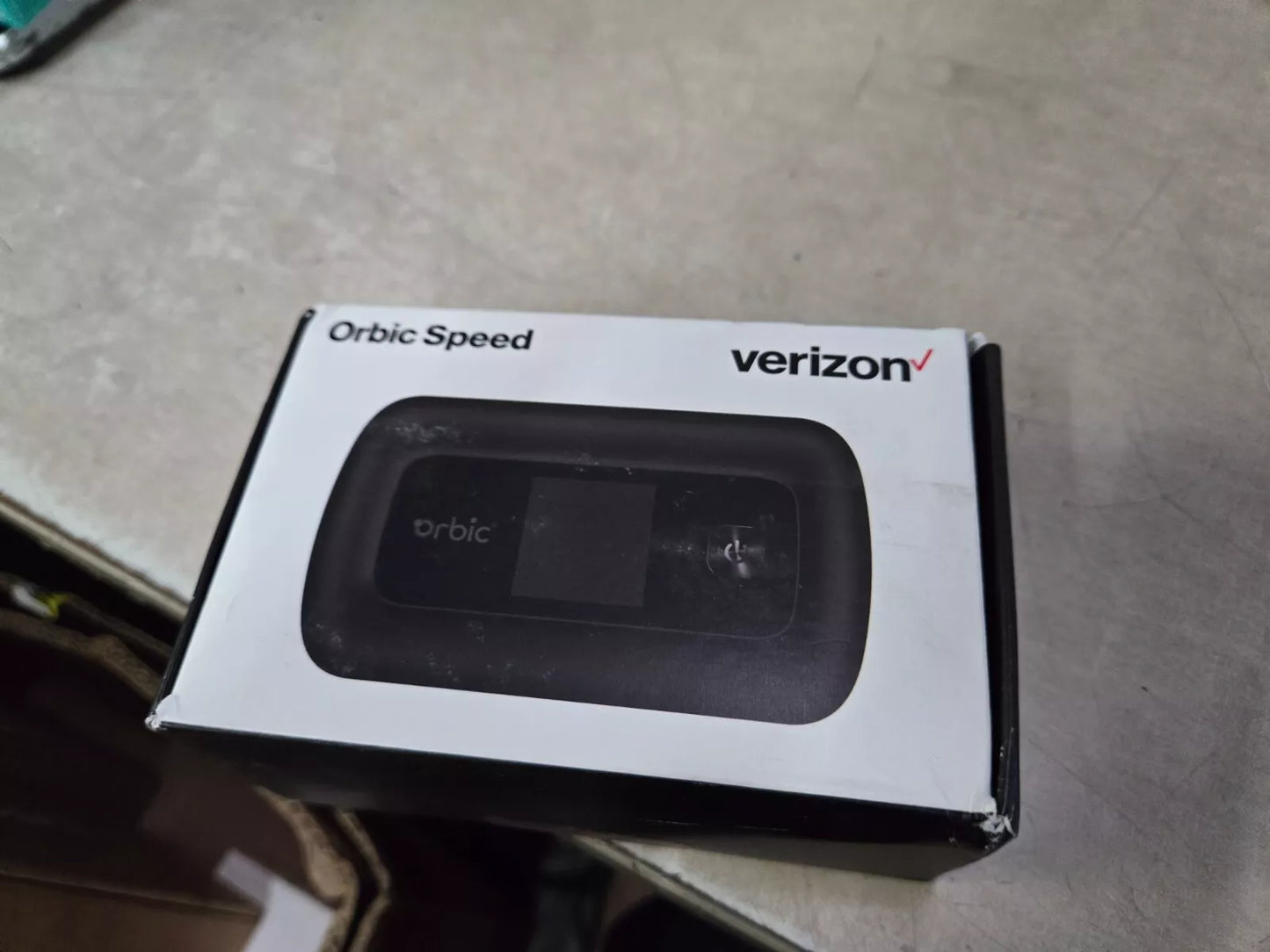 Verizon Orbic Speed Mobile Hotspot in Black (with Contract)